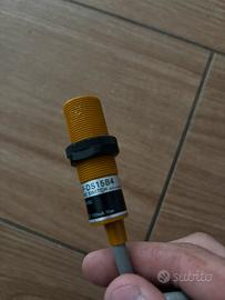 Fotocellula Omron E3F-DS15B4