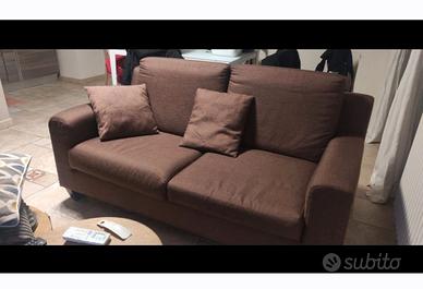 Divano in tessuto
