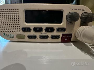 VHF marino fisso Cobra Marine MRF55 EU