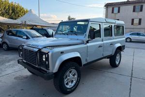 Land Rover Defender 110 2.4 TD4 Station Wagon N1