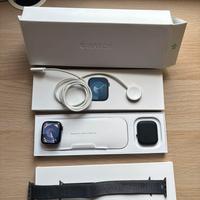 Apple Watch Series 9 (41mm), GPS, Mezzanotte