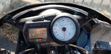 Ducati Multistrada 620 - 2004