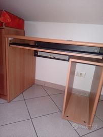 scrivania color faggio