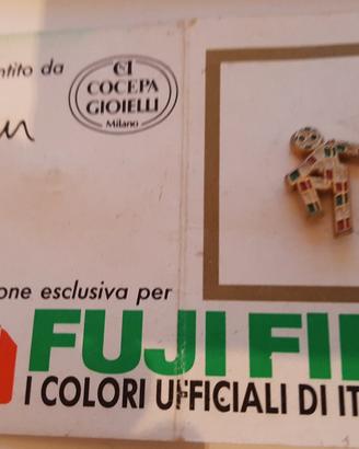 Spilla Ciao italia 90 fuji film, bertoni