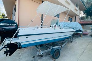 Barca Medimar 5.4 completa 40 CV Mercury Pro