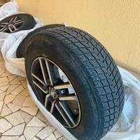 Cerchi con gomme 215/70/R16