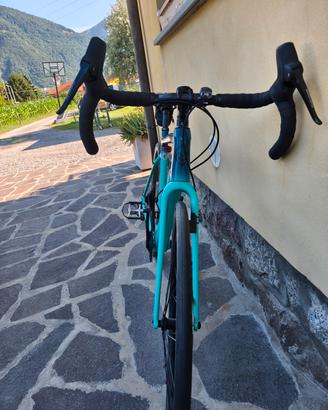 gravel carbone full