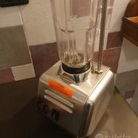 Mixer frullatore professionale