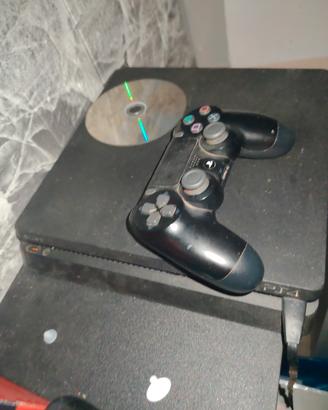 ps4 usata in buonisime condizioni 