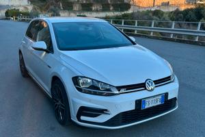 Volkswagen golf 7.5 R-line