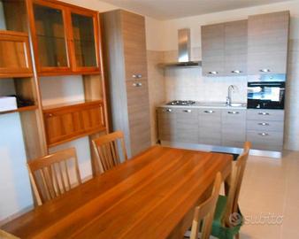 Trilocale a 10 minuti da Amazon