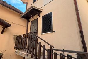 Vendita immobile di 65 mq + 30 mq di taverna