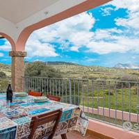 Piano terra con vista su Tavolara