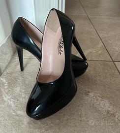 Décolleté Vernice Nero