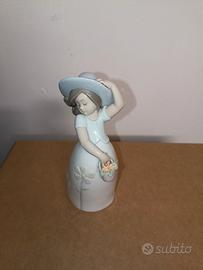 Statuetta Lladrò in porcellana Little Daisy