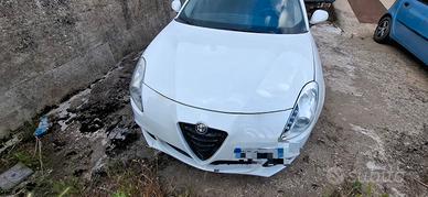 alfa romeo giulietta 2011