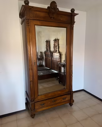 Camera da letto completa antica in legno massello