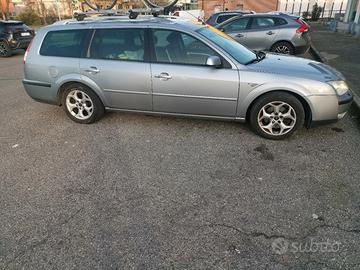 Ford mondeo