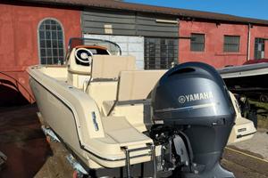 Invictus fx 200 yamaha 150