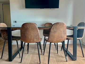 Tavolo da pranzo in legno rovere e vetro temprato