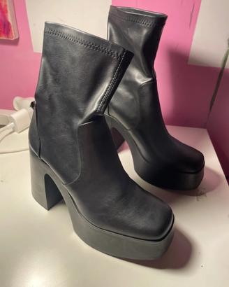 stivaletti con zeppa tacco alto pull&bear donna 36
