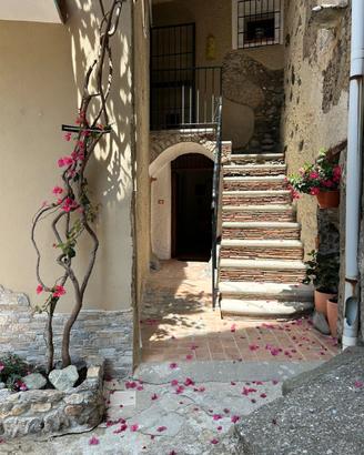 Nr.2 appartamenti ristrutturati in centro storico