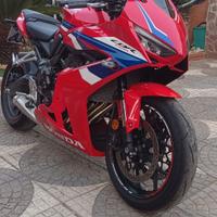 Honda CBR 650 - 2025