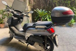 SCOOTER 300