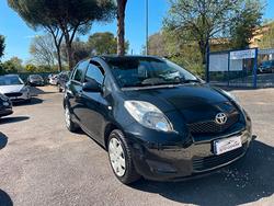 Toyota Yaris 1.0 5 porte Sol