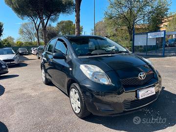 Toyota Yaris 1.0 5 porte Sol