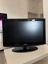 Tv samsung 32 pollici con telecomando originale