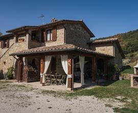 Rustico indipendente Assisi, Gubbio e perugia