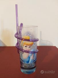 Bicchiere Cenerentola con cannuccia
