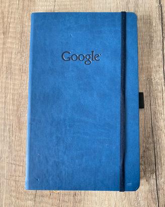 Quaderno a righe stile Moleskine by Google