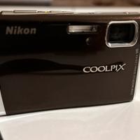 Nikon coolpix S52 digital camera.