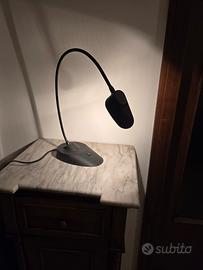 Lampada da tavolo a led 