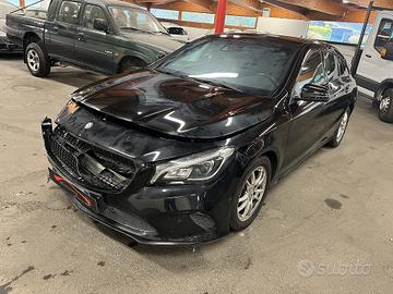 Mercedes-benz CLA 180 Shooting Brake Premium Euro 