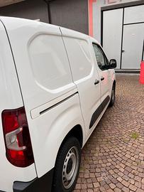 Vendita furgone Opel Combo