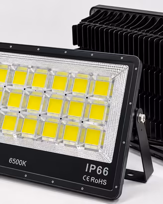 2 Fari LED 540W 6500K Proiettori Esterno Campi
