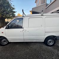 Nissan Vanette Cargo