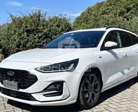 FORD Focus 1.0 EcoBoost Hybrid 125 CV 5p. ST-Line
