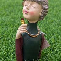 Statuetta Decorativa "Amélie" in Resina 