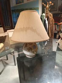 Lampada da tavolo vintage con paralume