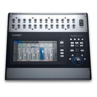 QSC TOUCHMIX 30 PRO + CASE