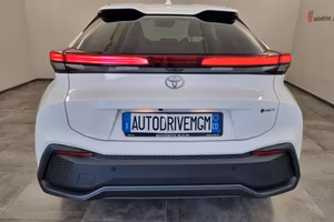 TOYOTA C-HR 1.8 HV Trend