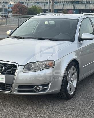 AUDI A4 1.8 20V T Avant