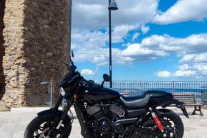 Harley Davidson Street Rod 750