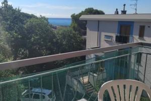 Bilocale vista mare zona residenziale