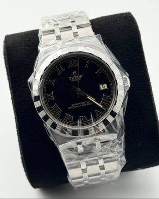 Tudor Royal