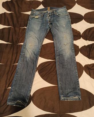 Jeans Raer, per tutte le stagioni